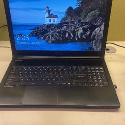 MSI GS63 Stealth 8re Gaming Laptop 