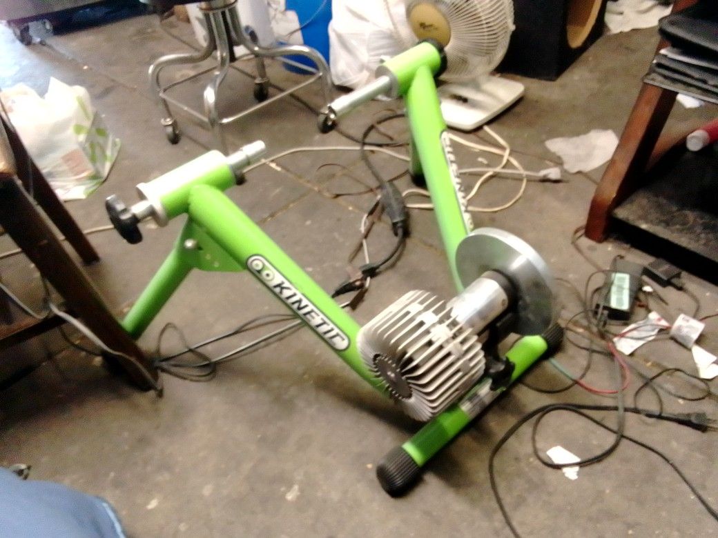 Bike Trainer Kinetic