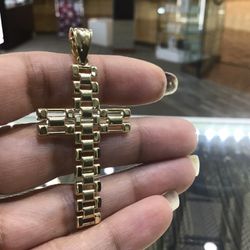 10k Gold Pendant .we Have On Special Deal ..