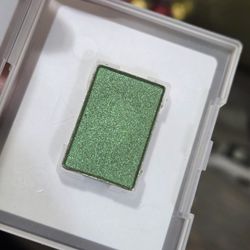 Mary Kay Emerald Eyeshadow DISCONTINUED
