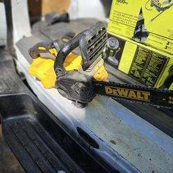 Dewalt 12 Inch. Chainsaw. Like New