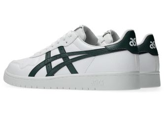 Men’s Asics Japan S - Size 12. LIKE NEW, PRICED TO SELL! Original $75
