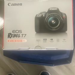 Canon Eos Rebel T7 Kit