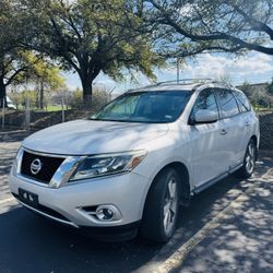 2014 Nissan Pathfinder Platinum