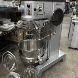 60 Quart Hobart Mixer H-600T New Bowl & 3 Attachments NSF Commercial Bakery Pizza Restaurant 