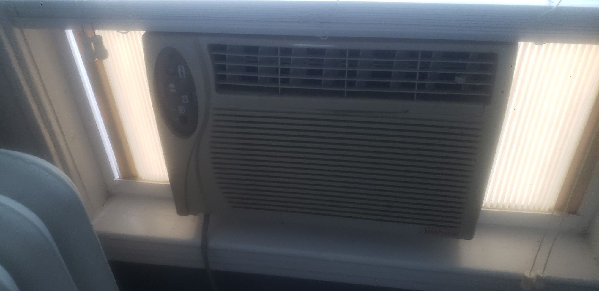 Sunbeam window Ac