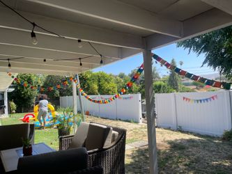 FREE Paper chains