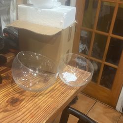 Brand New Glass bowls
