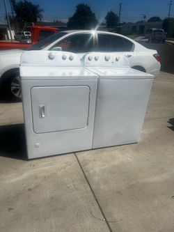 Used Whirlpool Washer And Gas Dryer Top Load