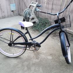 Custom Lady Cruiser 👻