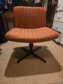 Cross Cross Chair