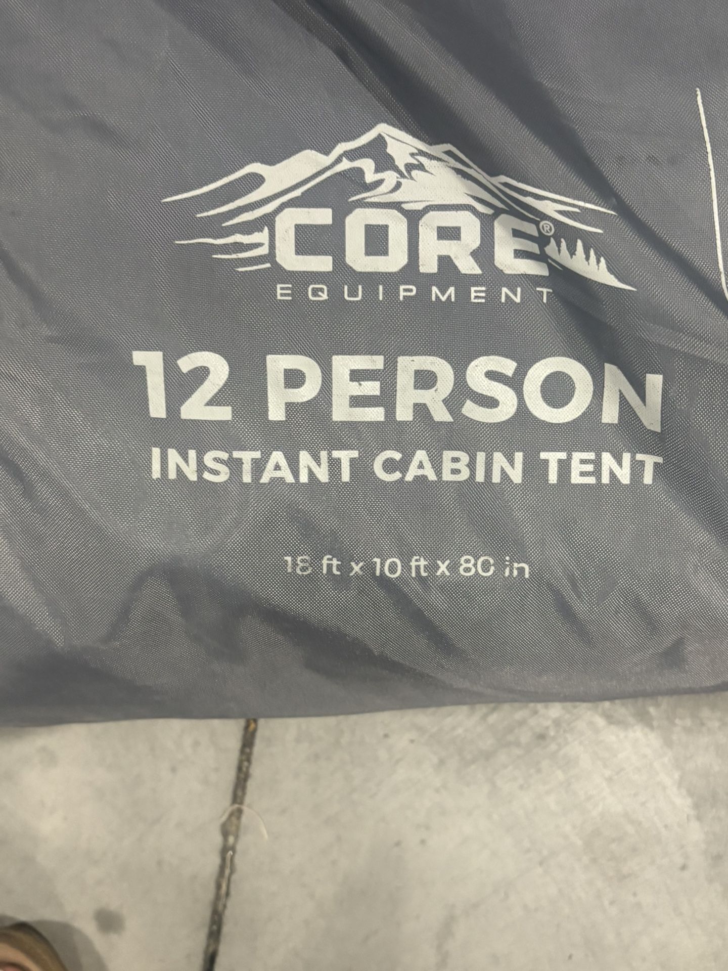 12 Person Cabin Tent