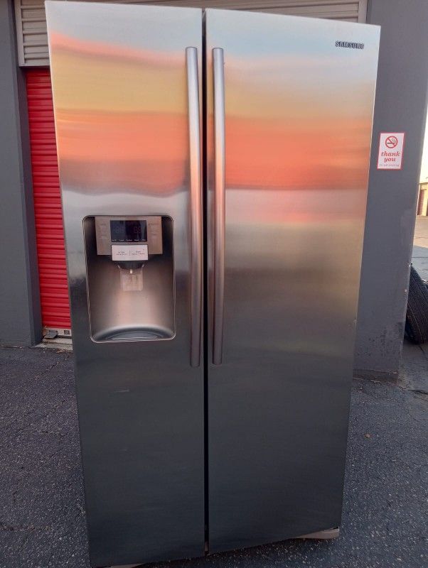 Refrigerator SAMSUNG