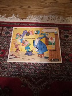 1963 Walt Disney's The Sword in the Stone Frame Tray Puzzle 