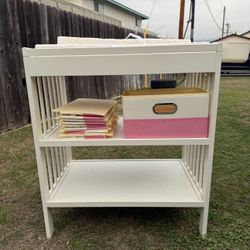 Baby Changing Table 