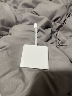 Apple USB-C  Digital AV  Multiport Adapter