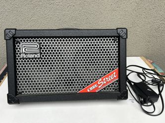 Roland Street Cube Battery Powered Amp W/box