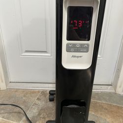 1500W Electric Oil Filled Radiator Heater, Automatic Shutoff,m