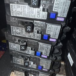 Arc Fault Breiker 20 Amps Whit Neutral Pigtell And Non Pigtell