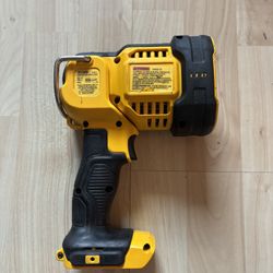 Dewalt Spotlight