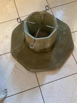 Christmas tree stand