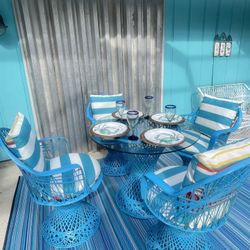 Coastal Woodard Indoor/Outdoor Turquoise Dining Set