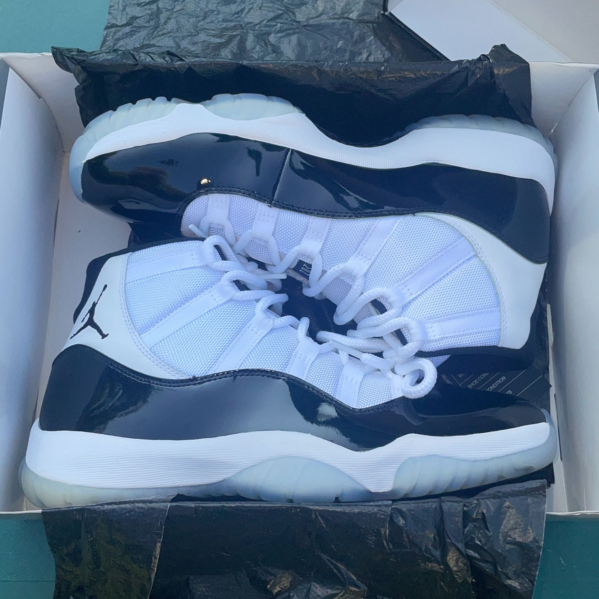 Air Jordan 11 Retro ‘Concord’ 2018 (Size 11)