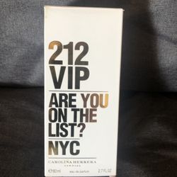 Carolina Herrera Perfume