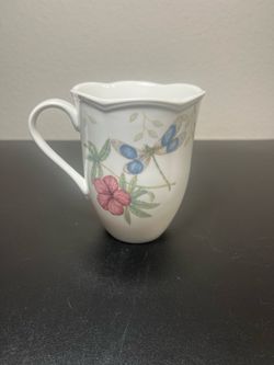 Lenox 12 Oz Butterfly Meadow Scalloped Rim Dragonfly Tea Coffee Cup