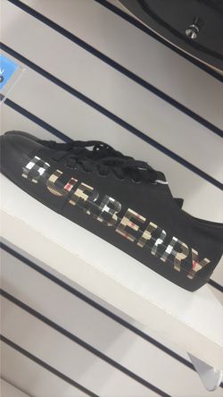 BURBERRY LARKHALL TRAINERS SIZE 10