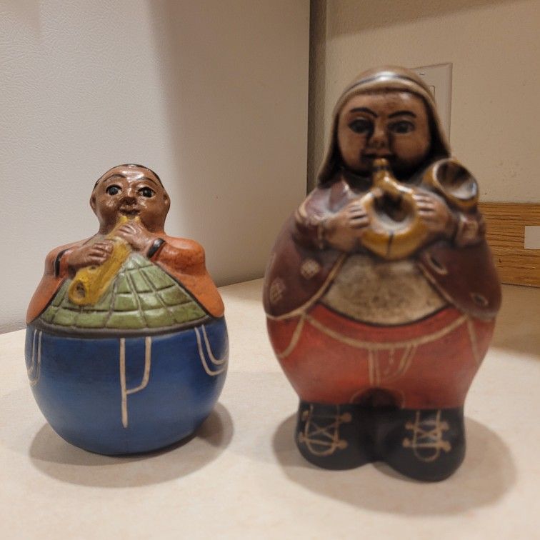 Puvarian Folk Art Clay Figures