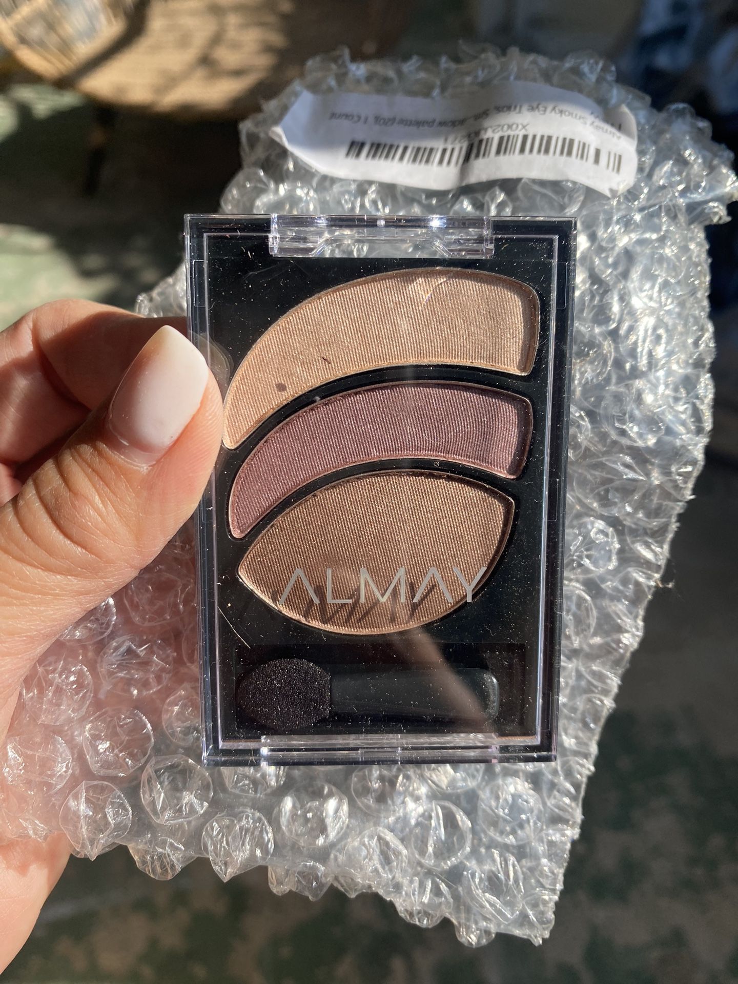 Almay Eyeshadow palette