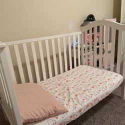 Baby Crib/toddler Day Bed 