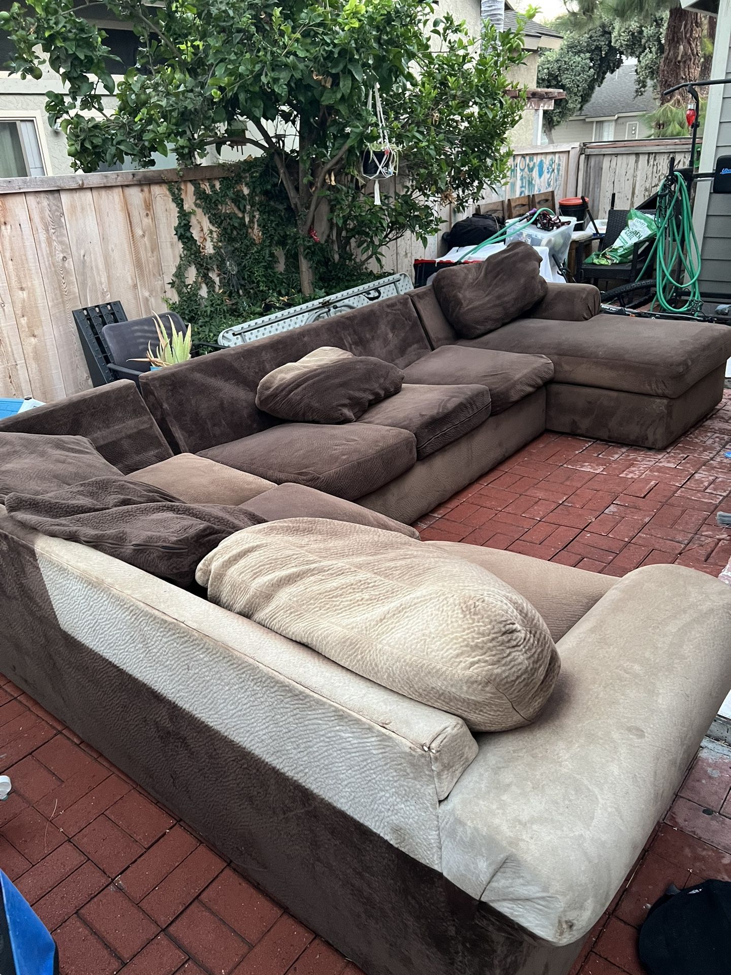 complete sectional. free pickup