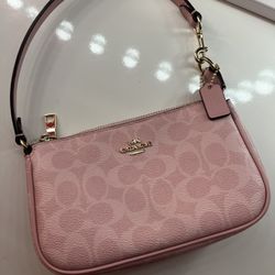 Coach Pink Bag 