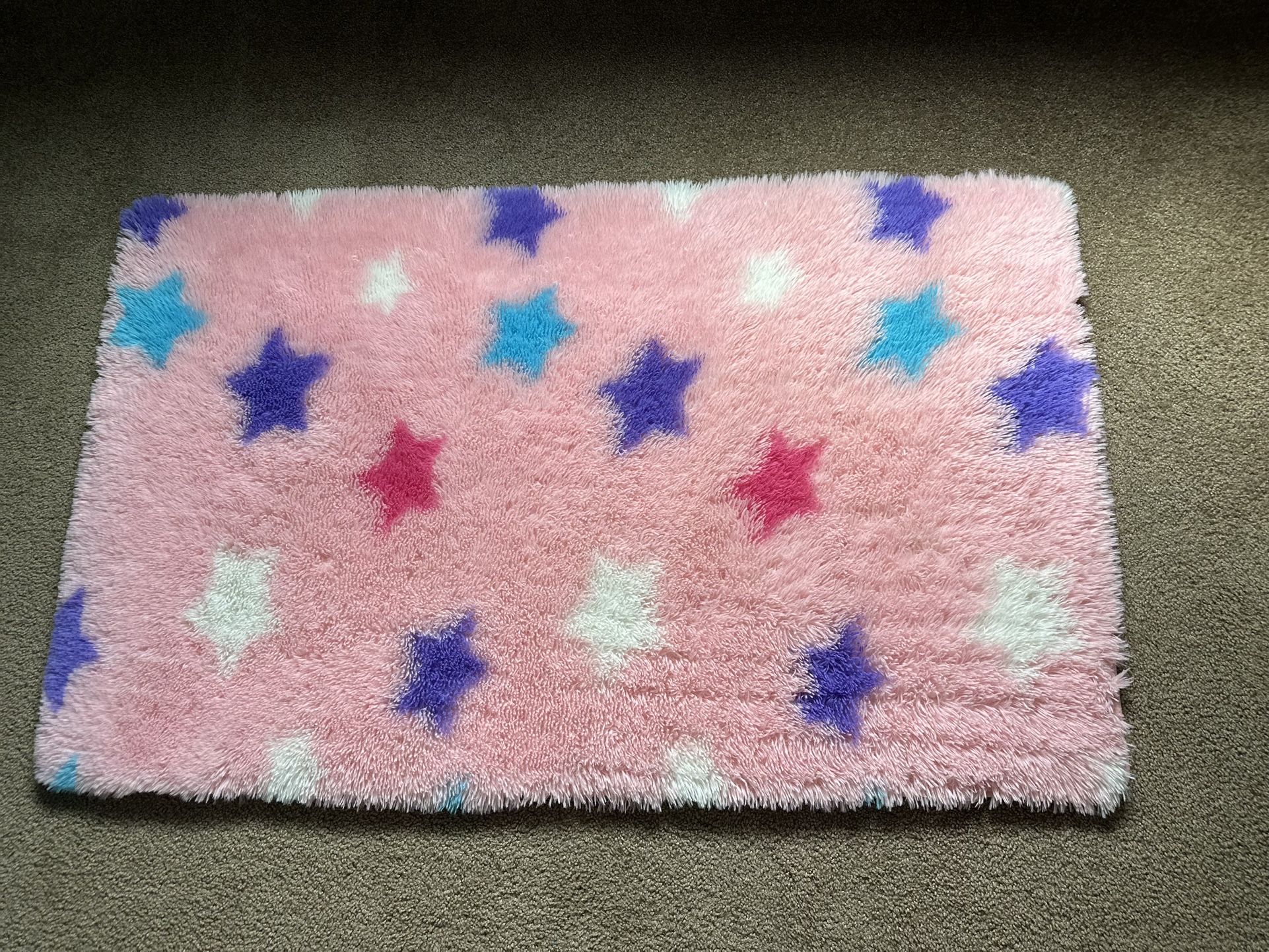 3x5 Super Soft & Super Clean Rug!