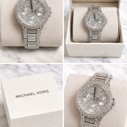 Michael kors watch BRAND NEW 