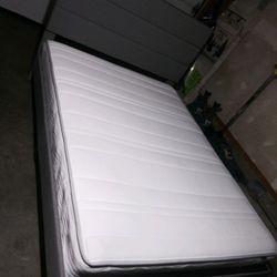 Full Bed
