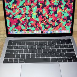 2019 13” MacBook Pro - 1.4 GHz i5 - 8GB - 256GB SSD