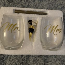 Wedding Bride And Groom Glass Set 