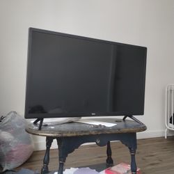 "32" Roku TV