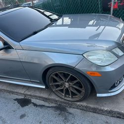 Mercedes Benz 2010 E-350
