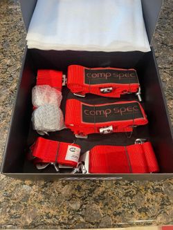New DND Performance SFI Approved 5 Point Racing Harness In Red