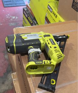 15 gauge ryobi cordless angled finish nailer