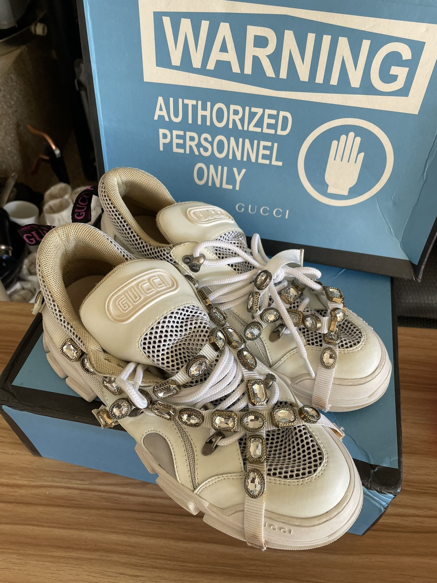 Gucci Tenis Shores Size 9-9.5