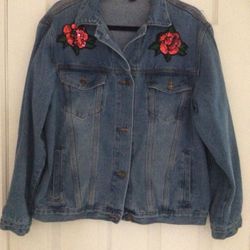 Forever 21 Denim Jacket w/ Sequin Roses 🌹🌹 Size Large. Pockets on inside and outside! REDUCED