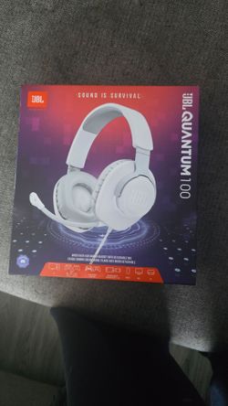 Brand new JBL quantum 100 headset for gaming with detachable microphone