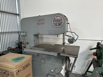 Doall bandsaw- 36” throat