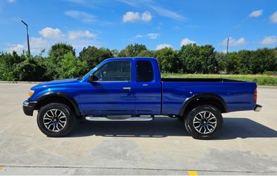 2000 Toyota Tacoma
