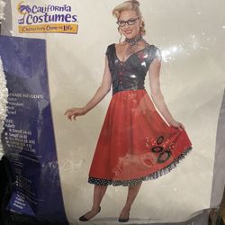 Halloween Costume Retro